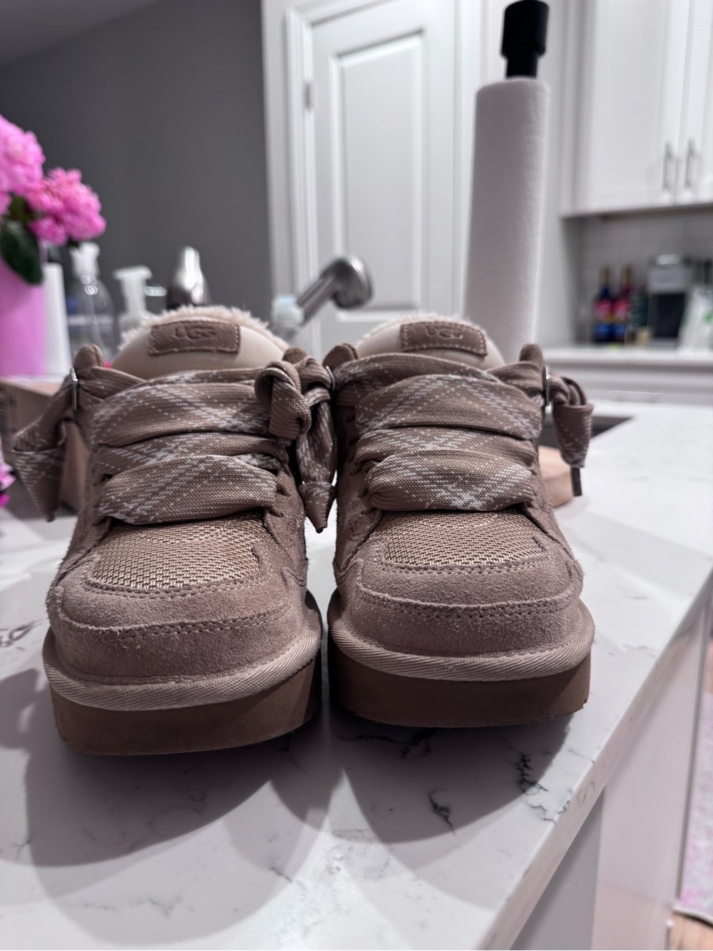 UGG lowmel Beige/Tan Cozy Platform Sneakers - Picture 3 of 7